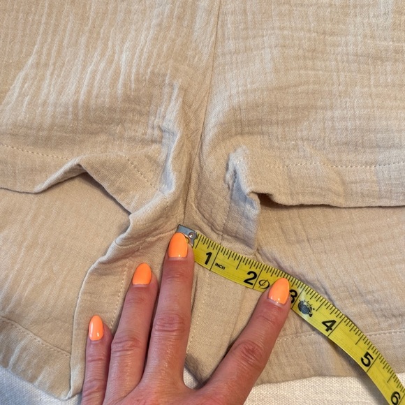 🌞👗 🆕 CUPSHE Neutral Drawstring Plunging V-Neck Romper – Size Medium - Picture 5 of 16